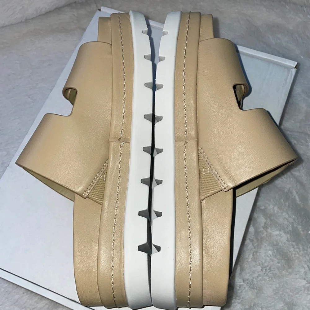 NWT J/SLIDES BAHA Sand Leather Sandal - Picture 12 of 15